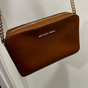 Micheal Kors Purse